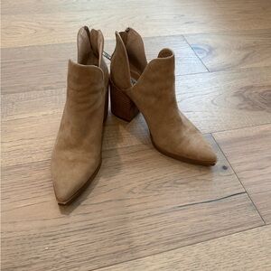 Steve Madden Brown Suede Ankle Booties
